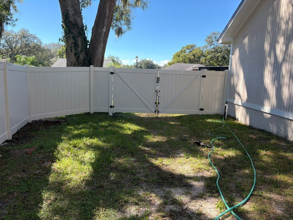 Vinyl fence installed by Fortera Fencing