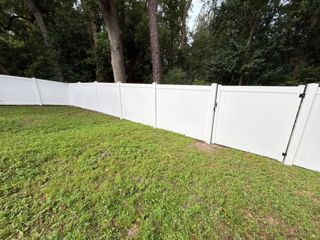 Vinyl fence installed by Fortera Fencing